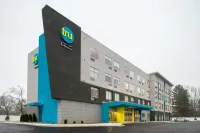 Tru by Hilton Elkhart - موقف سيارات