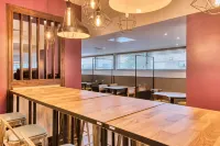 Premier Inn Oxford Botley - Wifi