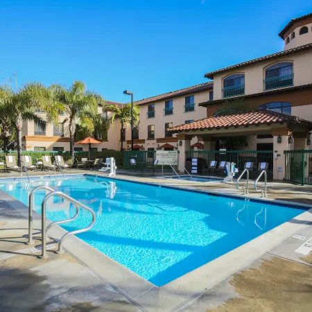 Hampton Inn & Suites Camarillo