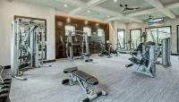 Ave Las Colinas - Short Stay Furnished Apartment - Condos