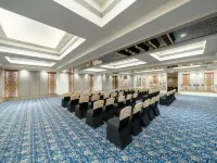 Vivanta Ahmedabad SG Highway Hotels near IIM