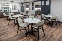 Residence Inn Detroit Sterling Heights - parking