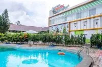 Three Eight Front One Boutique Batu Malang - 2-Star