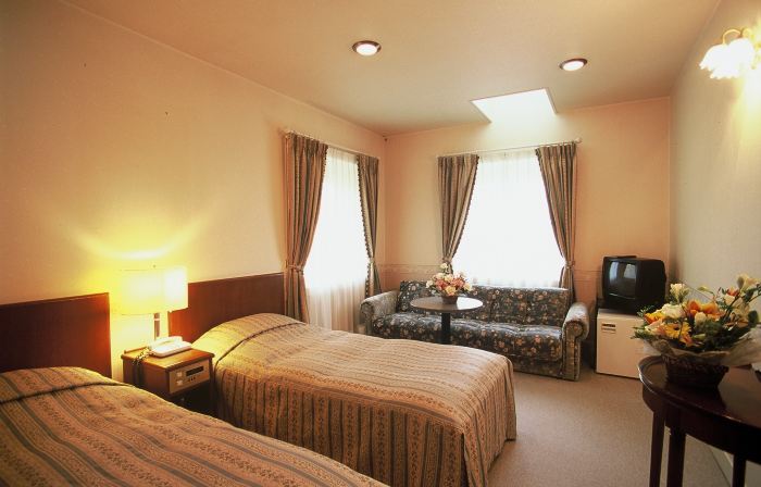 Izukogen Onsen Chiisana Hotel Lemonju