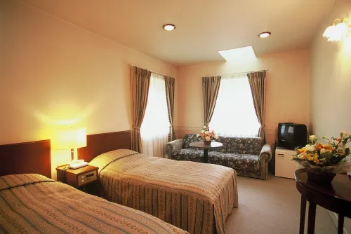 Izukogen Onsen Chiisana Hotel Lemonju - 2 estrellas