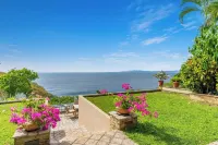 Bahia Pez Vela Resort - Homestays