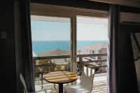 Laguna Cove Hotel - Ocean View
