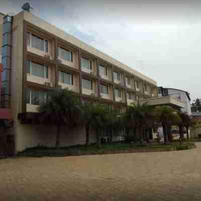 Green Embassy Hotel Hotel Exterior