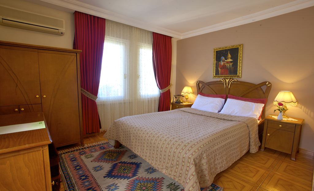 Alzer Hotel - Special Class