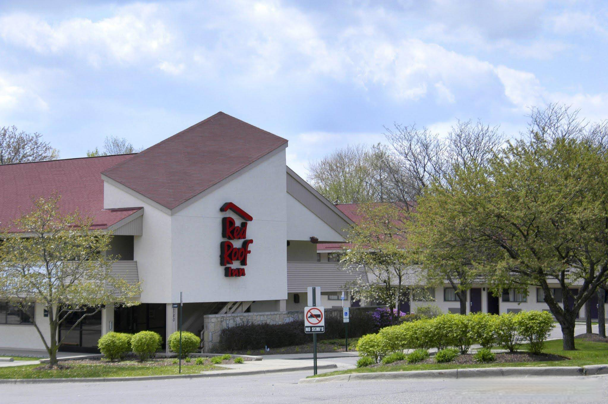 Red Roof Inn Detroit-Rochester Hills/ Auburn Hills