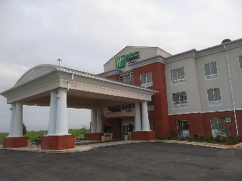 Holiday Inn Express & Suites Brookhaven, an Ihg Hotel