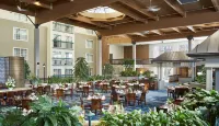 DoubleTree by Hilton Burlington Vermont - sarapan