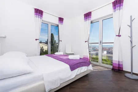 Amaizing Sea View in Center and Near the Beach