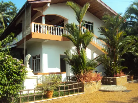 Angel Villa - Exotic Holidays in Private Villa Near Beach