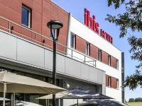 Ibis Saint-Genis-Pouilly Genève Hotels in Saint-Genis-Pouilly
