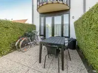 Isabelle with Parking and Shared Pool