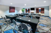 Microtel Inn & Suites by Wyndham Columbus North Hotels in Columbus