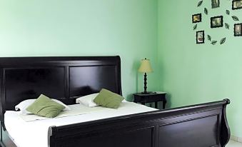 Palagan Joglo Boutique Guest House - Housity