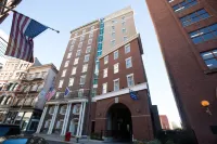 Hampton Inn & Suites Providence Downtown Hotels near Atwells Minimart