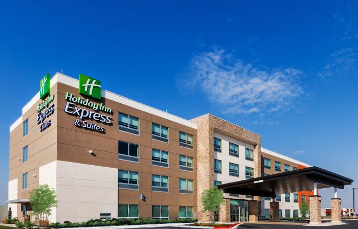 Holiday Inn Express & Suites CHANUTE by IHG