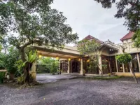 Sarasvati Borobudur Hotels in Magelang Regency