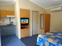 Sandy Hollow Tourist Park Hotels in 