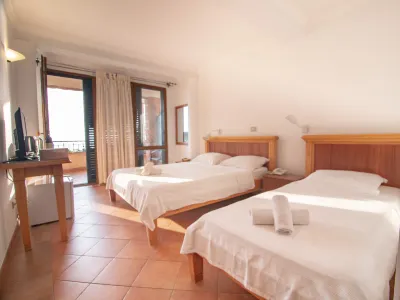 Levantin Inn 1/3 Room N.8 Sea Side Hotels in 