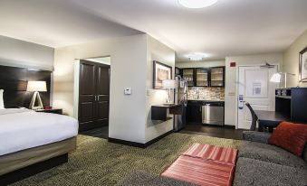 Staybridge Suites Marquette, an IHG Hotel
