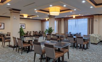 Holiday Inn Express & Suites Ottawa East - Orleans