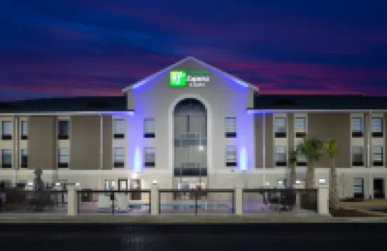 Holiday Inn Express & Suites MOREHEAD CITY by IHG