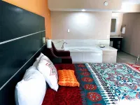 Tropical Inn & Suites, Downtown Clearwater Hotel di Clearwater