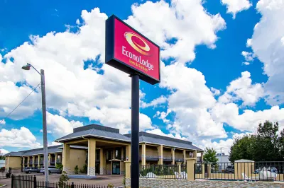Super 8 by Wyndham Jackson MS Hotels in Flowood