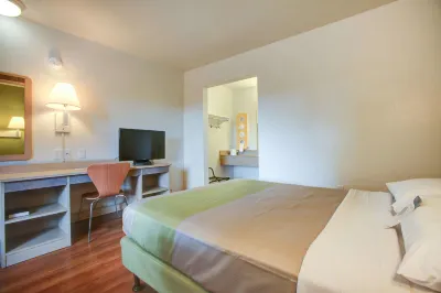 Motel 6 Elkton, MD Hotels near Fairwinds Farm