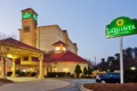 La Quinta Inn & Suites by Wyndham Greenville Haywood - 2 Yıldız