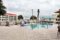 Quality Inn Gulfport I-10 - Pools