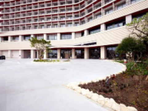 沖縄プリンスホテル オーシャンビューぎのわん 宜野湾のホテル