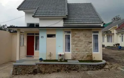 Villa Puncak Garuda C1 Hotels in Junrejo Subdistrict