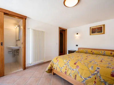 Conclonaz Hotels near Castello Reale di Sarre