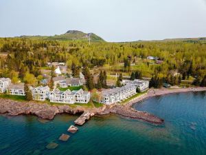 Bluefin Bay on Lake Superior