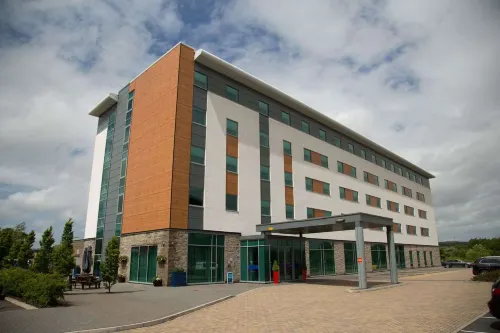 Tŷ Magor Hotels in Caldicot