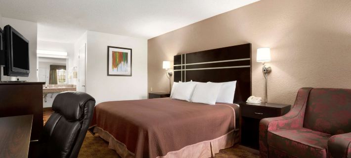 Travelodge by Wyndham Killeen/Fort Hood Hotels in Killeen