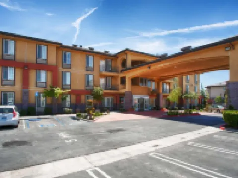 國家公園貝斯特韋斯特優質酒店 蒂哈查皮酒店