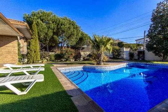 Majestically Unique Costa Brava Vacation Abode with Easy Train Access to The Heart of Barcelona