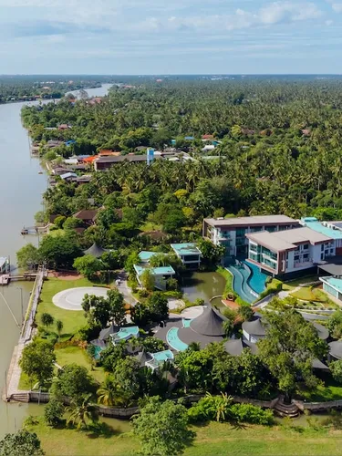 รูปภาพของณ ทรีธารา ที่พักอัมพวา ริมน้ำ