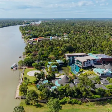 Na Tree Tara Riverside Resort Amphawa Damnoensaduak