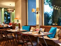 Boutique Hotel & Villa Auersperg Hotels near Schallmoos