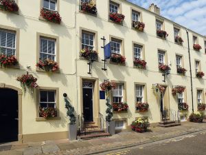 Georgian House Hotel