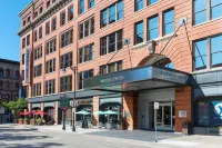Homewood Suites by Hilton Grand Rapids Downtown, MI