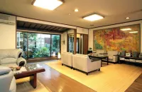 Tsutaya Ryokan