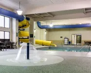 Baymont by Wyndham Jamestown Conference Center & Water Park - Pools